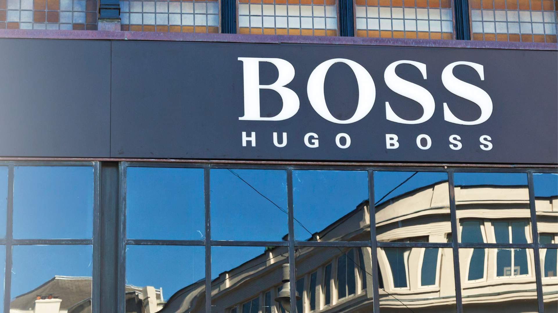 La sucursal de Hugo Boss desde el exterior
